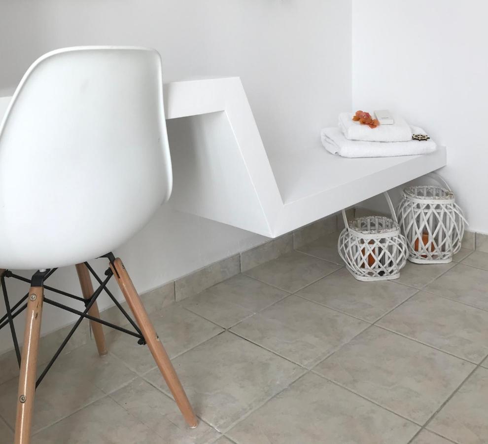 Ammos Luxury Studios Alikí Extérieur photo